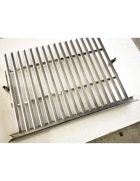 Grille argentine avec tige en forme de V et récupérateur de graisse